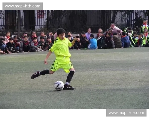 UEFA新闻：绿茵风云与未来赛场的故事